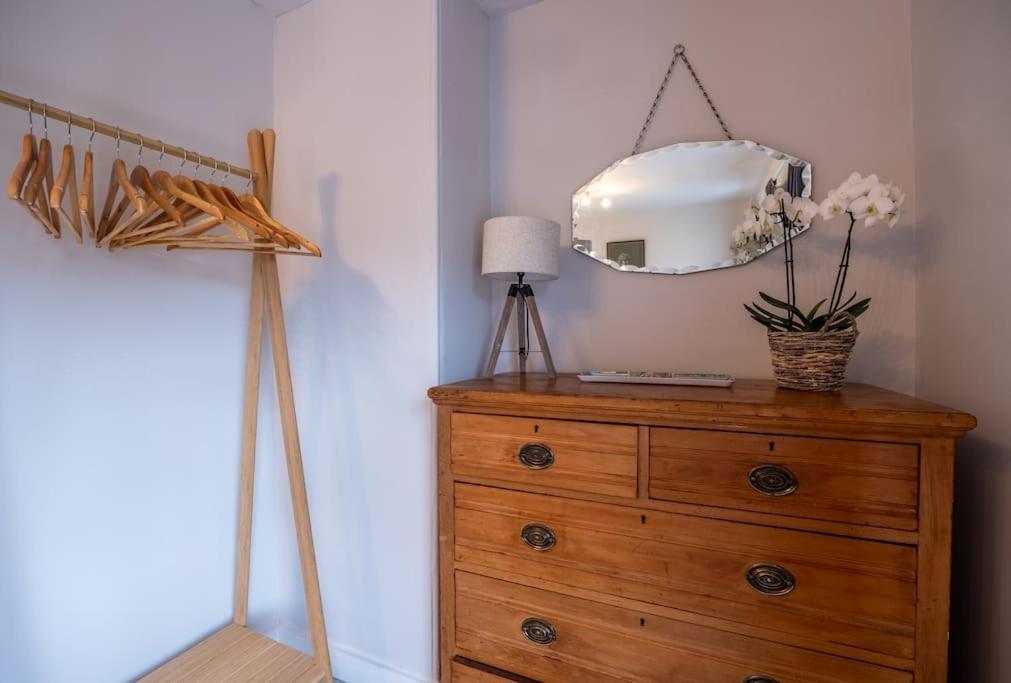 Beautiful & Spacious Retreat In Winchester Luaran gambar